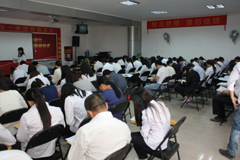 巴德士涂料舉行安全知識競賽