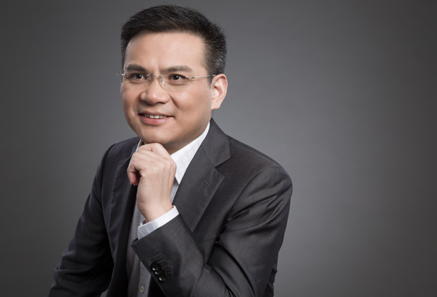 中國CEO譚運猛榮膺 “推動行業經濟發展·2015年度突出貢獻人物”