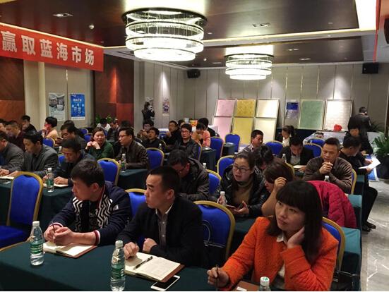 巴德士集團藝術涂料、輔材推廣會火熱進行中