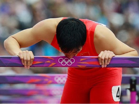 劉翔退役：感謝那些與“飛人”一起走過(guò)的日子—巴德士漆