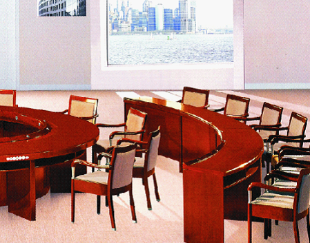 海邦家具一手抓品質(zhì)，一手抓營銷與服務(wù)