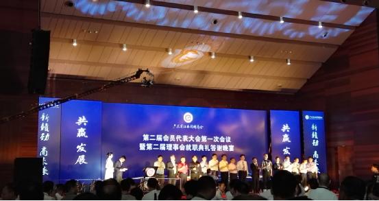 巴德士集團董事長：方學平先生的另一面