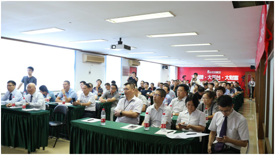 紅日廚衛(wèi)“雙管齊下” 實(shí)力打造知名品牌