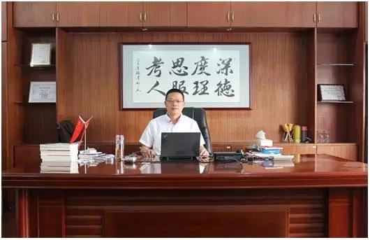 《匠無界·心向融》太太樂獲“廣東省櫥柜業商會電器專業副會長單位”榮稱