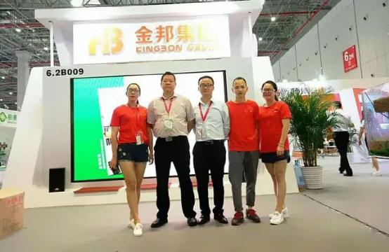 從部隊到金邦,他用軍人的嚴(yán)謹(jǐn)一路相隨