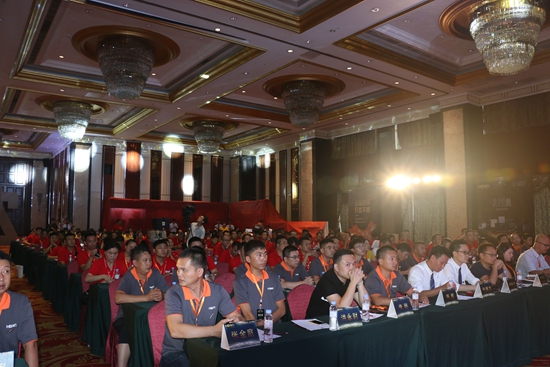 慧百廚電：時間不止 奮斗的腳步便不停歇